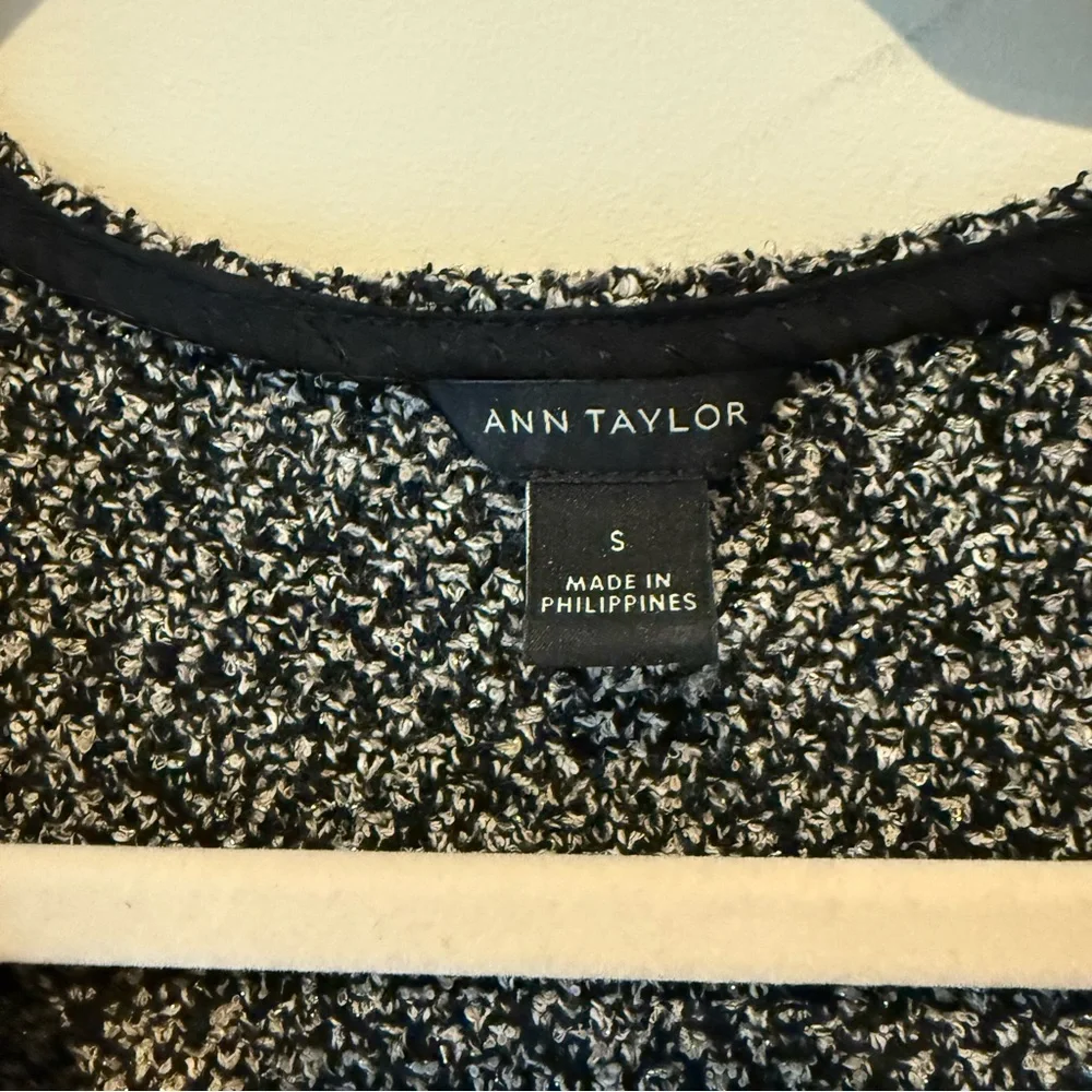 Ann Taylor Wrap Fitted Blouse - Picture 3 of 4